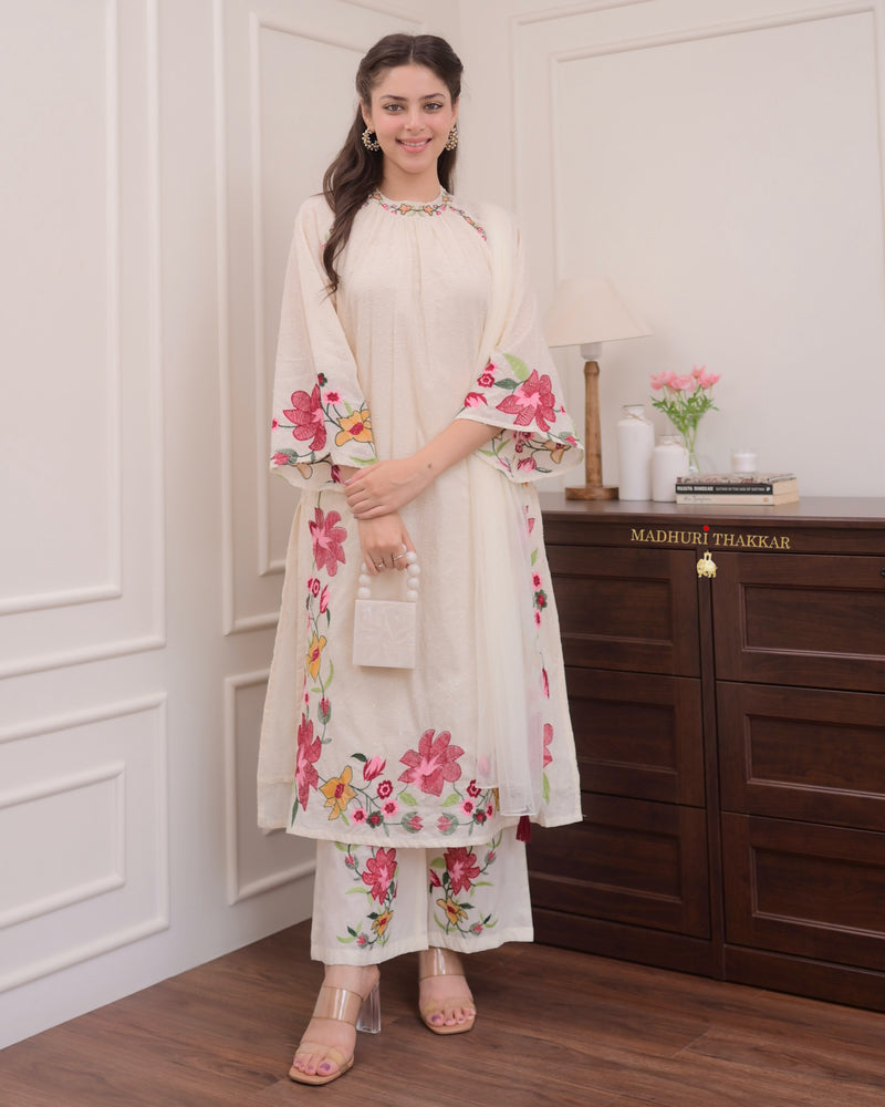 Ivory Thread Embroidered Pakistani Suit