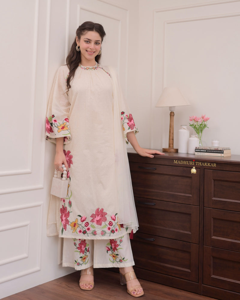 Ivory Thread Embroidered Pakistani Suit
