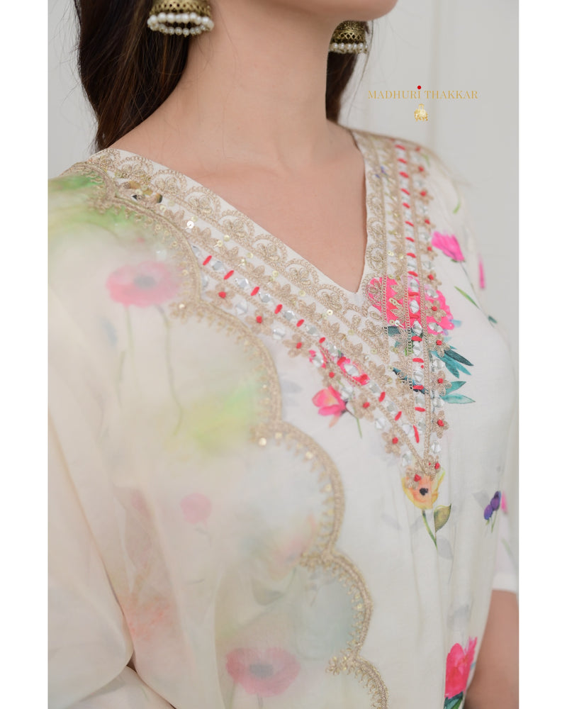 Ivory Floral Muslin Handwork Suit