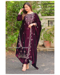 Wine Handwork Velvet Suit