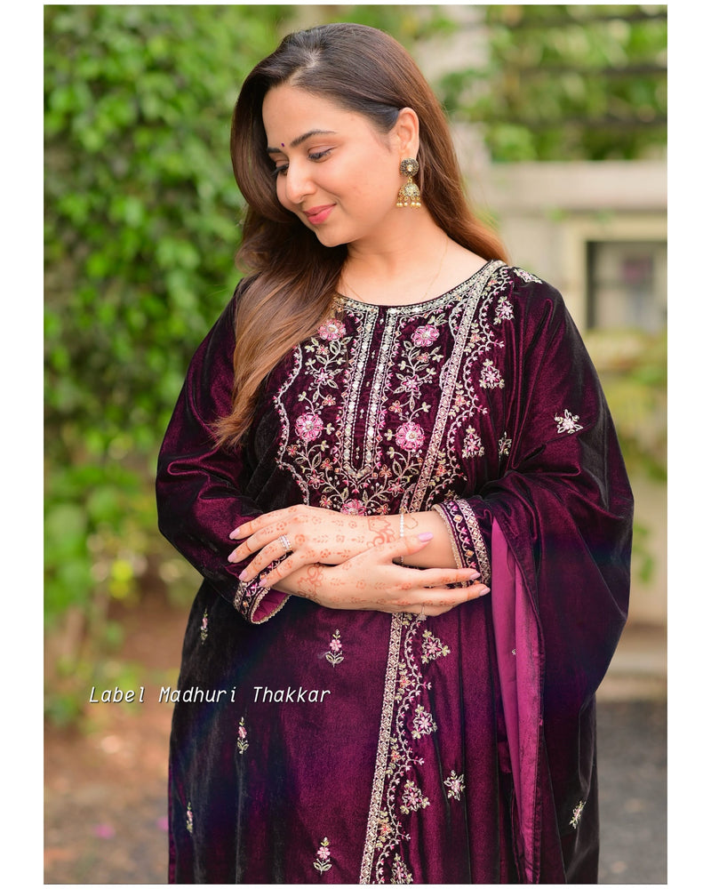 Wine Handwork Velvet Suit