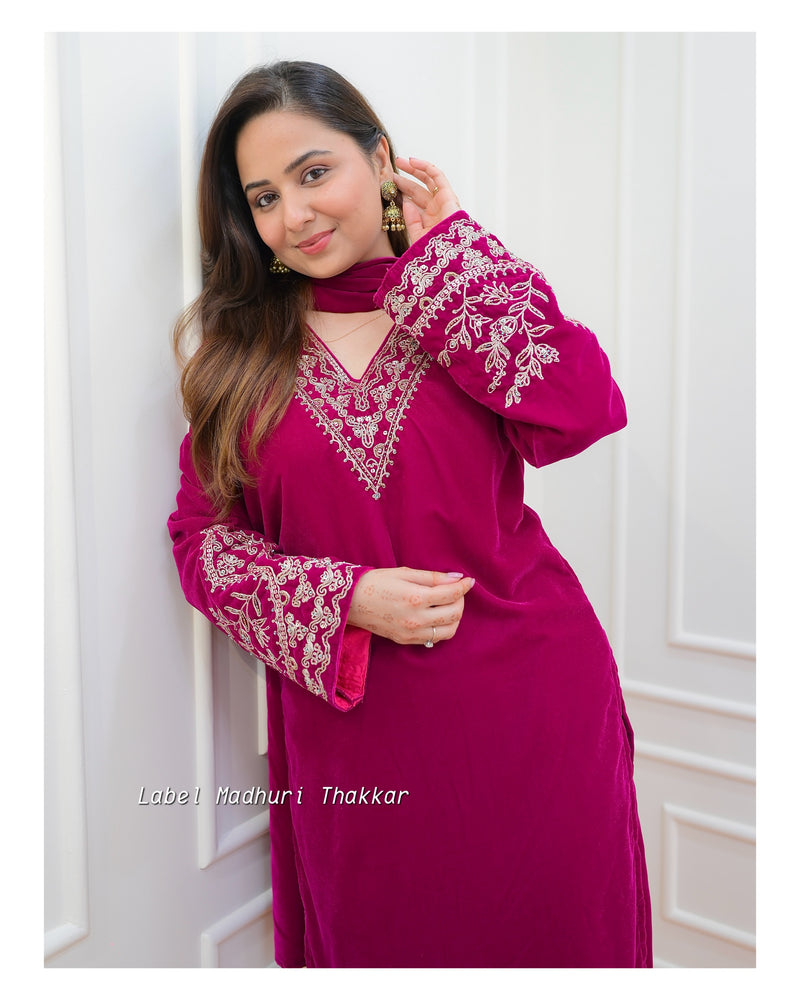 Rani Pink Threadwork Velvet Suit