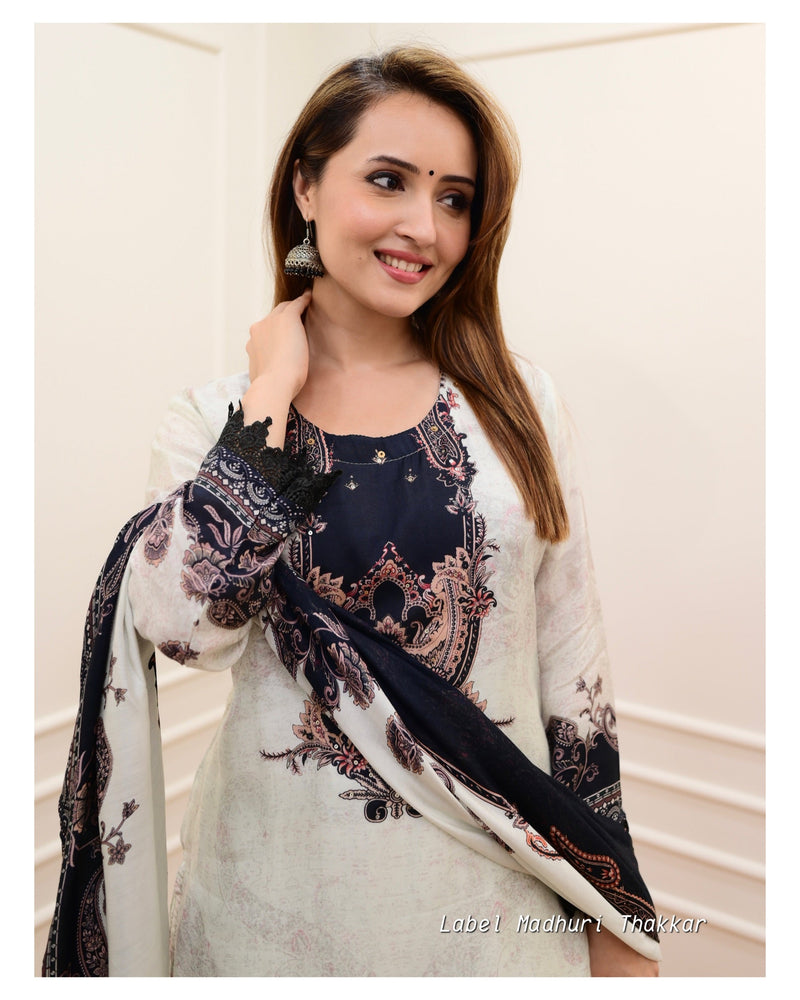 Grey Digital Print Pakistani Suit