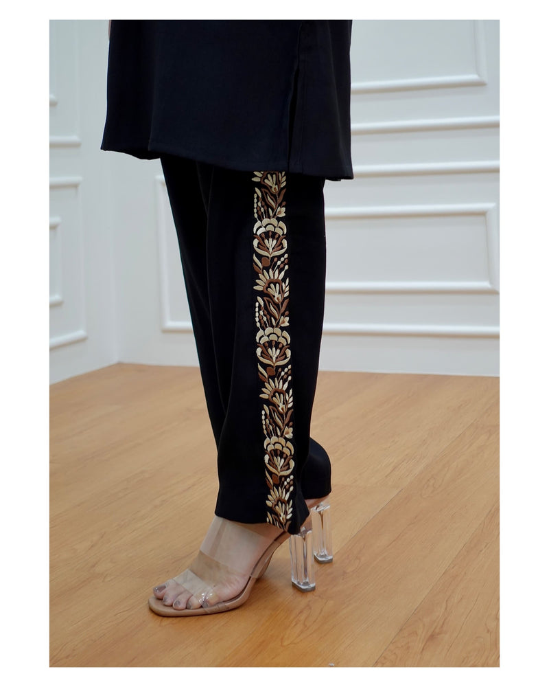 Black Thread Embroidered Co-ord Set