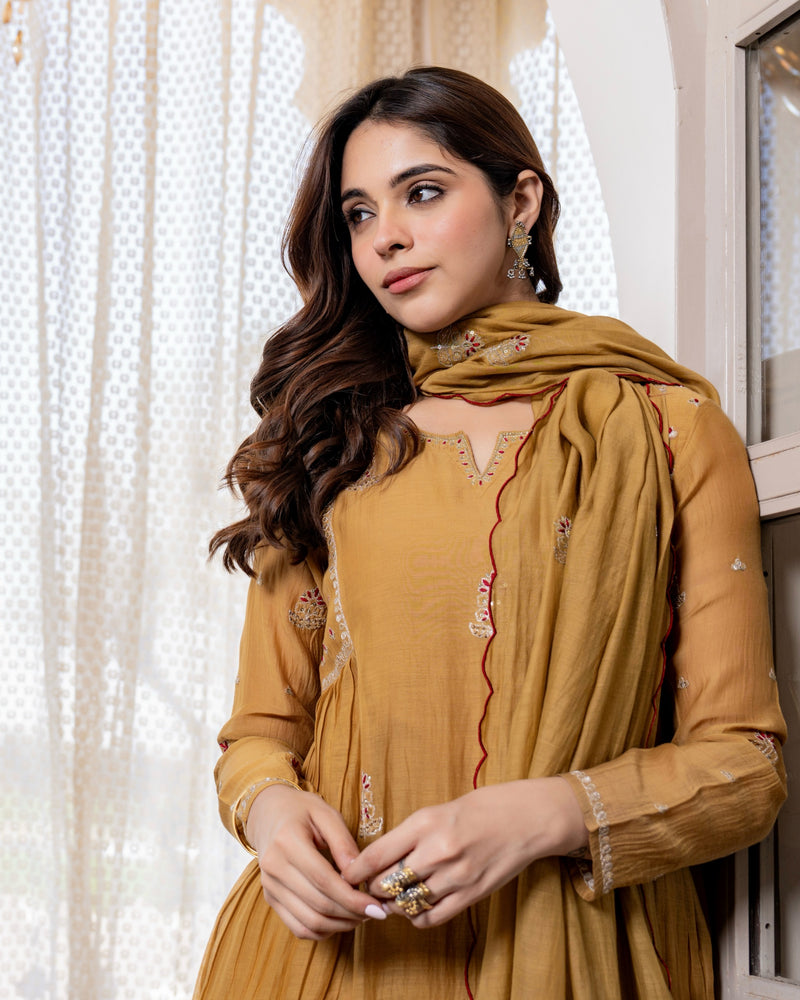 Sunehri Saaz Mul Chanderi A Line Suit