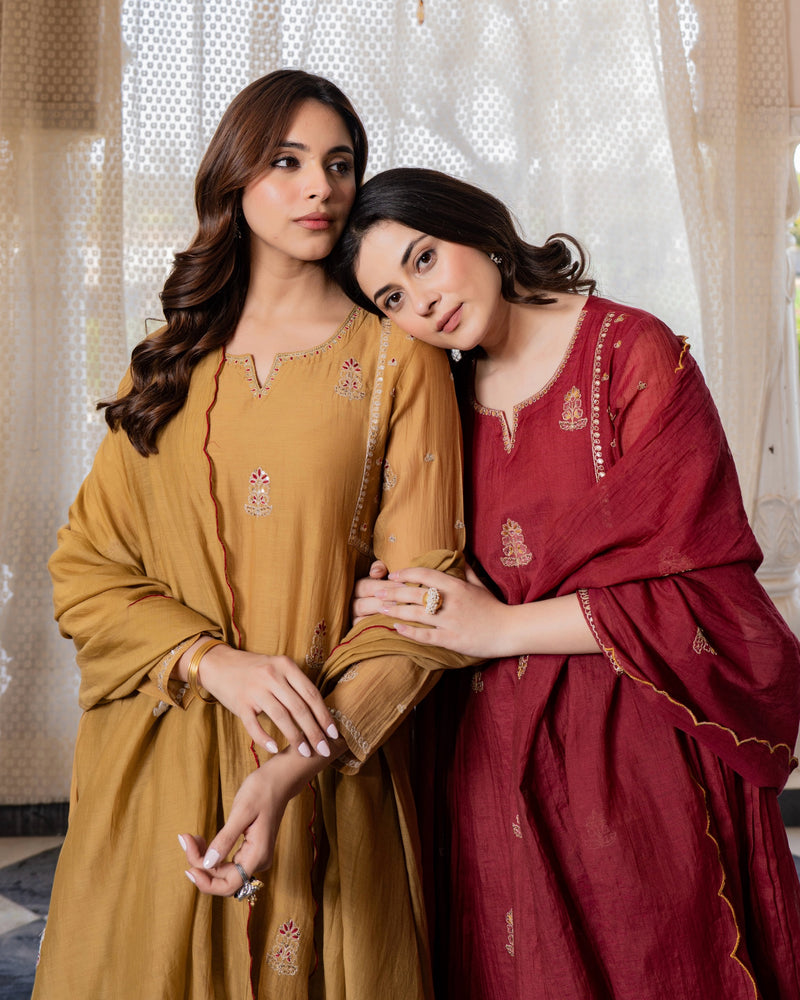 Sunehri Saaz Mul Chanderi A Line Suit