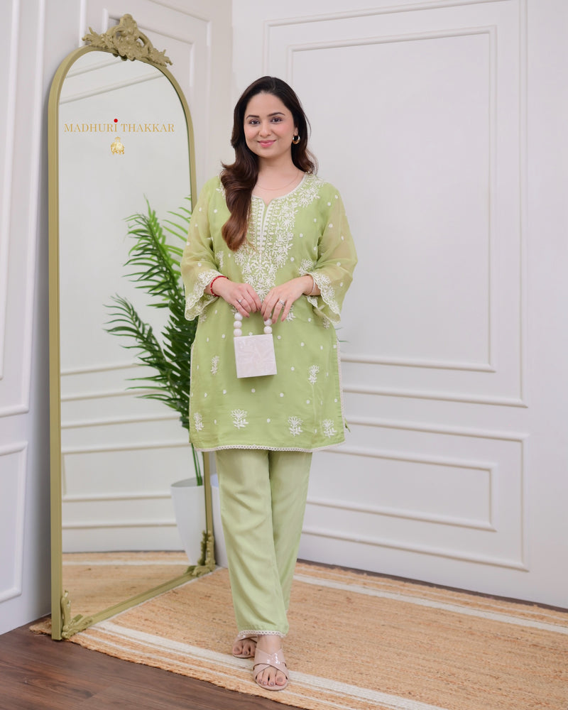 Green Organza Thread Embd Co-ord