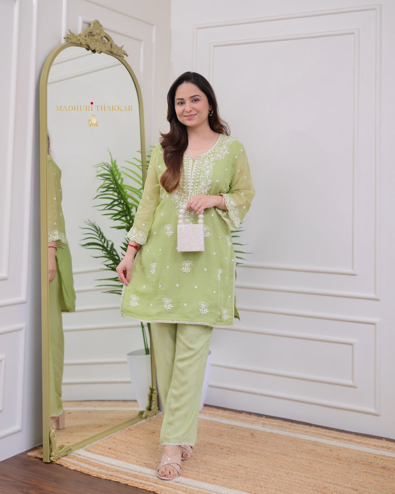 Green Organza Thread Embd Co-ord