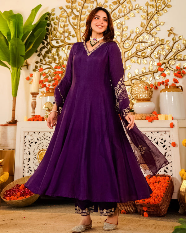 Jamuni Jashn Handwork Chanderi Silk A Line Festive Suit
