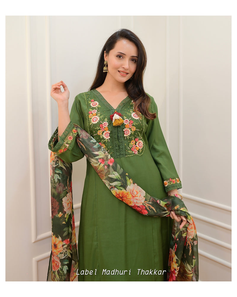 Green Threadwork A Line Silk Suit