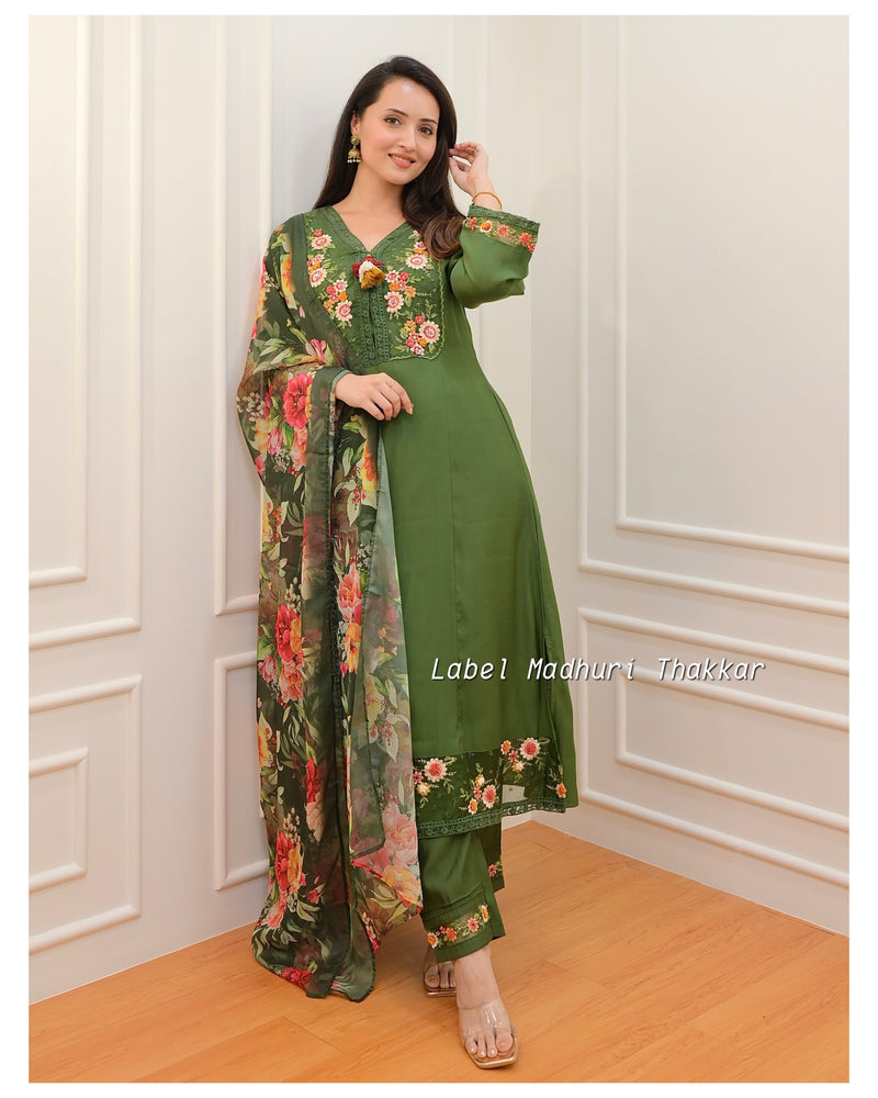 Green Threadwork A Line Silk Suit