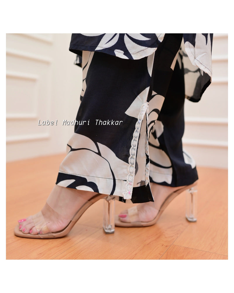 Black-Ivory Rose Print Muslin Co-ord