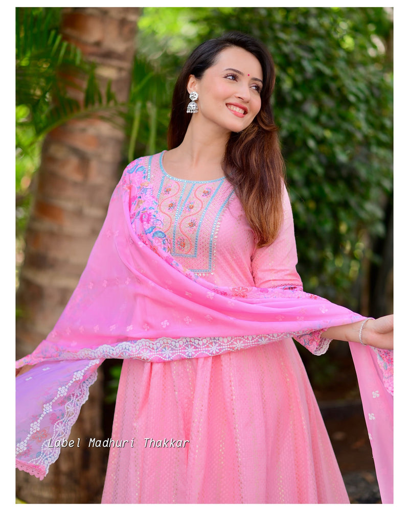 Buy Women Pink Embroidered Tiered Anarkali Suit Set With Dupatta - Reds &  Pinks - Indya