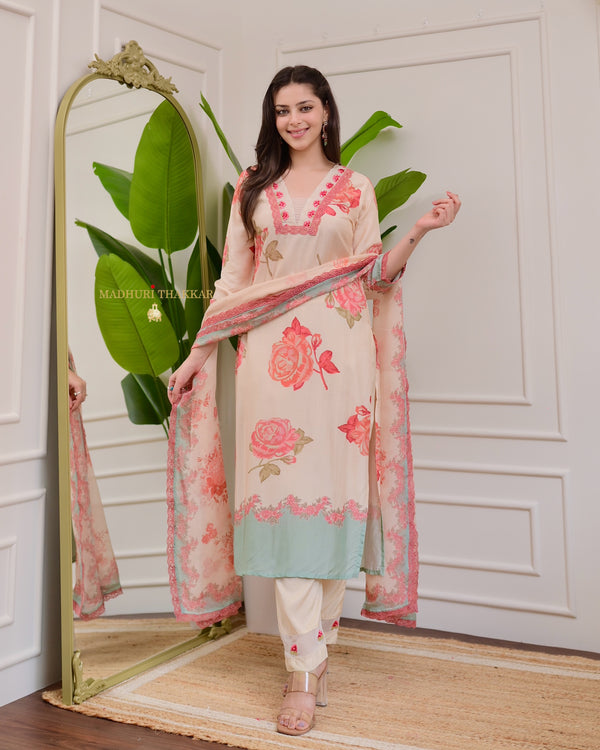 Ivory Peach Floral Muslin Threadwork Suit