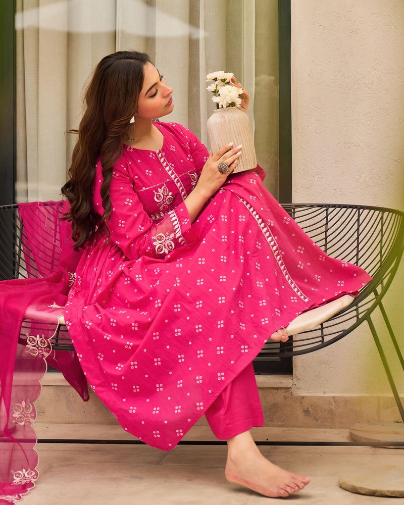 Pink 3 Piece Bandhani Mul Cotton Handwork Designer Suit Set For Women Label Madhuri Thakkar Pink 3 Piece Bandhani Mul Cotton Handwork Designer Suit Set For Women Label Madhuri Thakkar