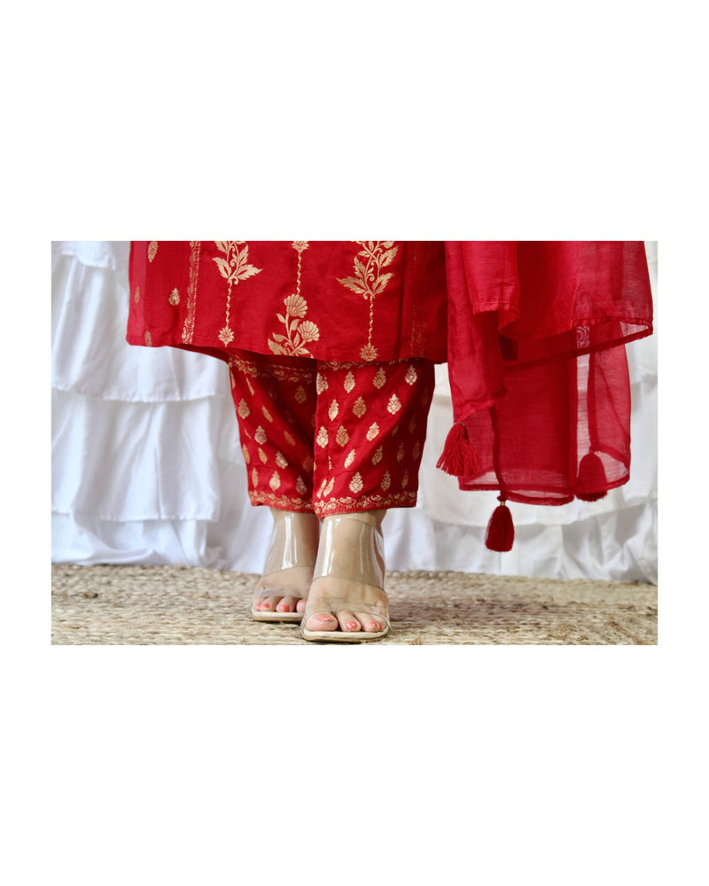 Red Silk Set