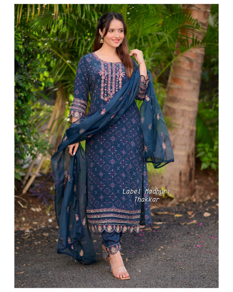 Navy Blue Handwork Crepe Suit