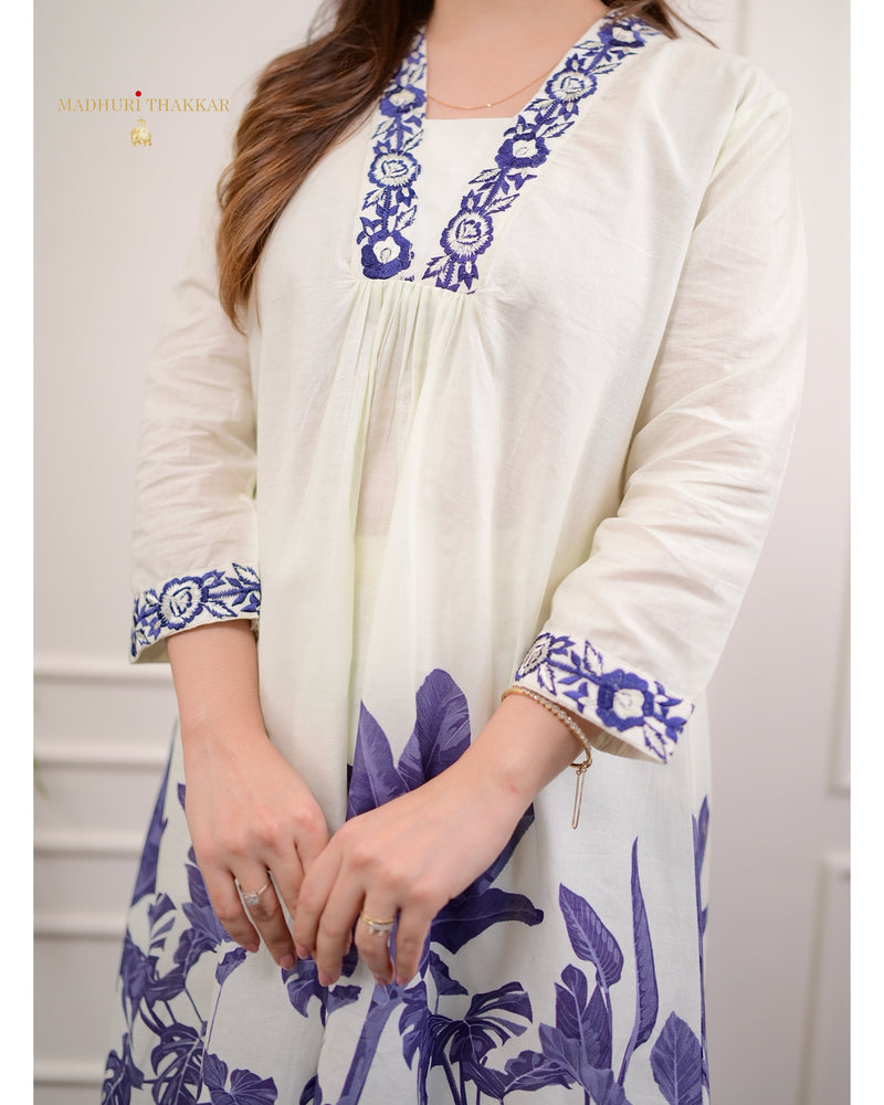 Ivory Blue Threadwork Mul Cotton Kurta Set