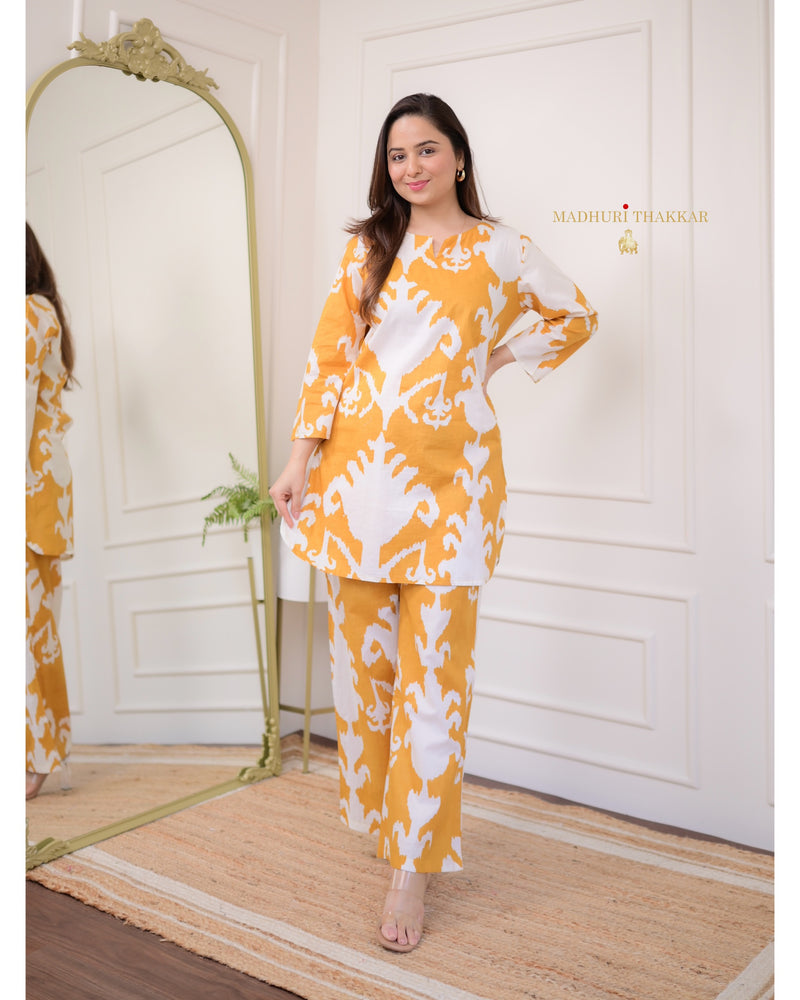 Yellow-White Baroque Cotton Loungewear Set