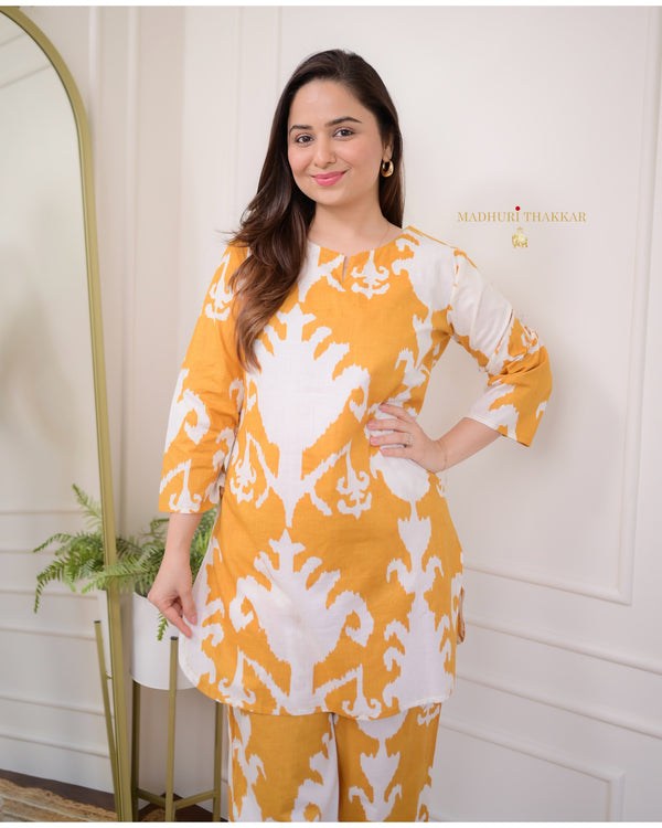 Yellow-White Baroque Cotton Loungewear Set