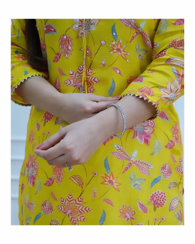 Readymade Chikankari Floral Print Mulmul Kurti-Yellow – Banarasikargha